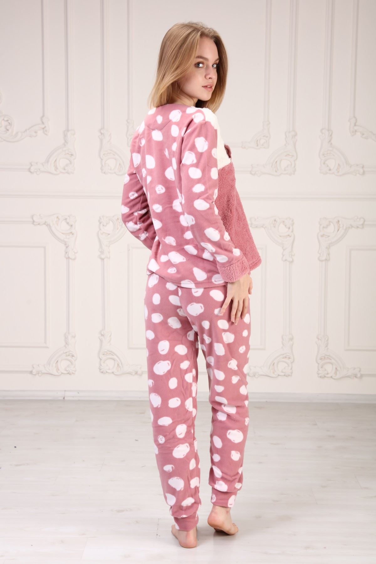 Göz Bantlı Baskılı Polar Pijama Takım