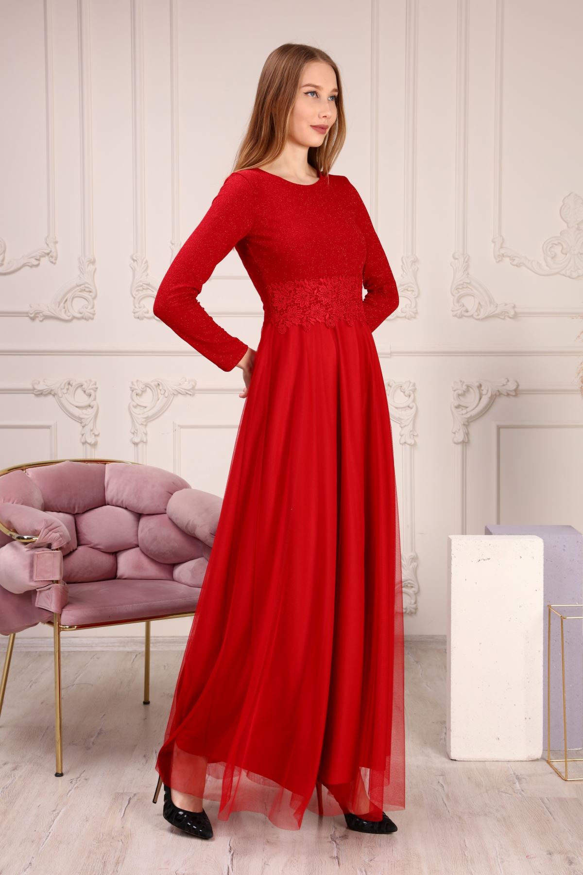 Beli Şeritli Uzun Kol Kırmızı Kadın Abiye Elbise