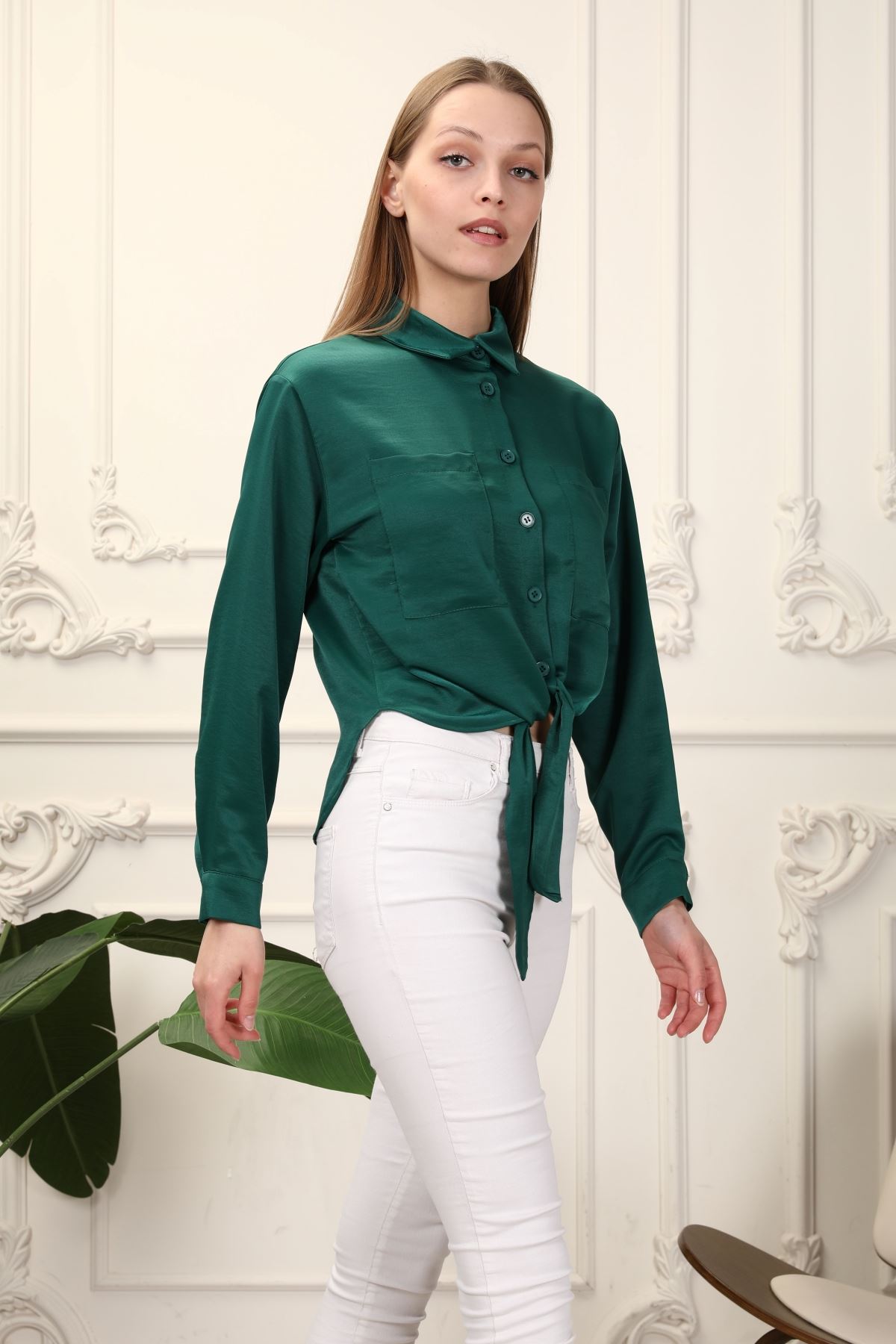 Önü Bağlamalı Yeşil Kadın Gömlek