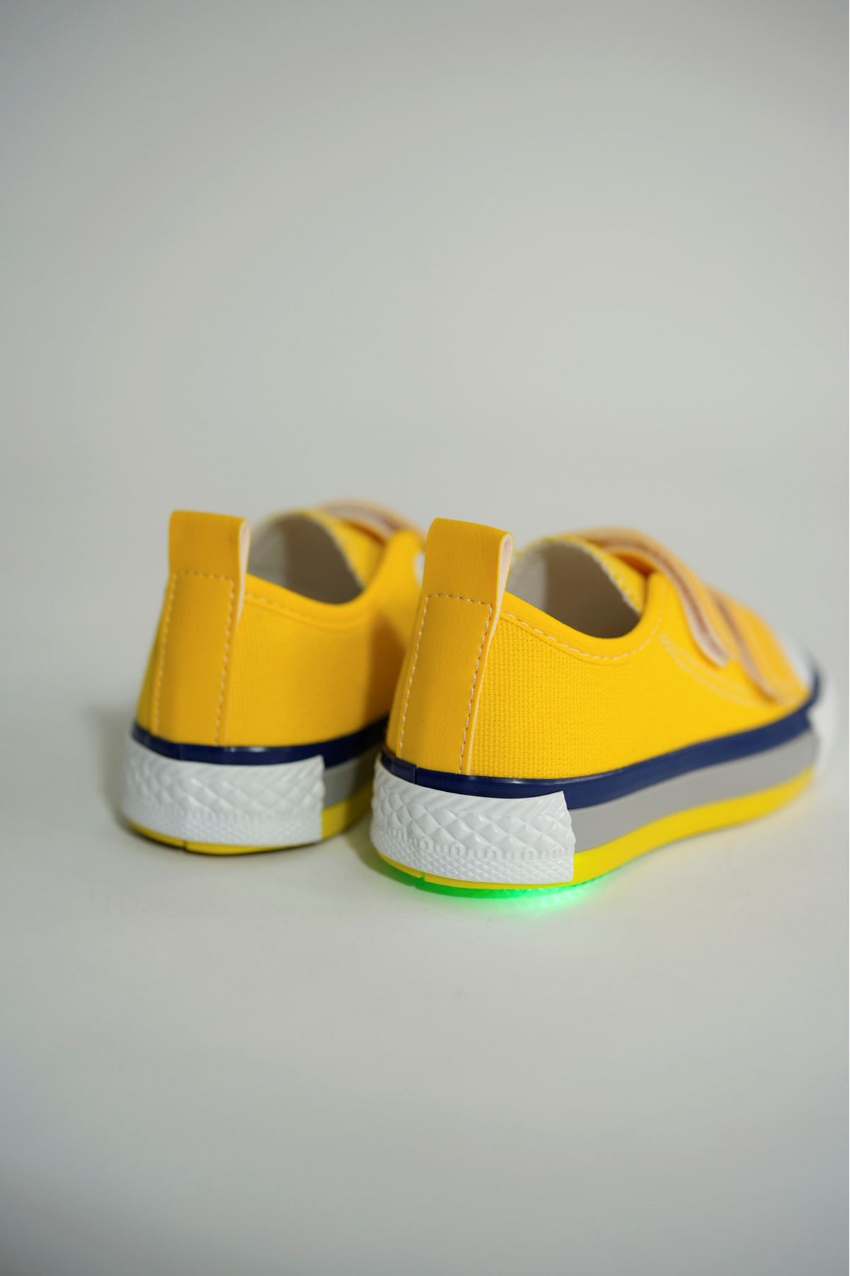 Işıklı Çift Cırtlı Sarı Çocuk Ayakkabı
