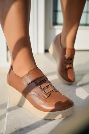 Dolgu Topuk Taba Cilt Ayakkabı