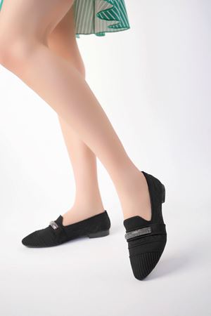 Sivri Kalıp Siyah Triko Ayakkabı