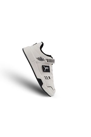 Cırtlı Kısa Beyaz Spor Ayakkabı